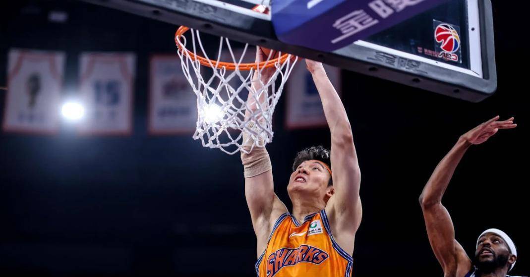 篮球赛事新闻消息