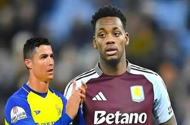 哥伦比亚后卫成功转会英超豪门球员是谁